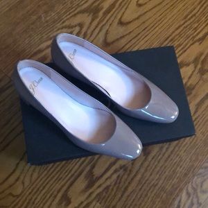 JCrew block heel pump size 7.5. Patent leather.
